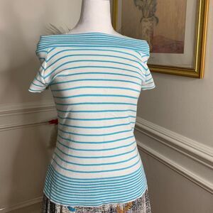 Vintage 90’s/Y2K Rave Stretch striped off-shoulder baby blue and white top